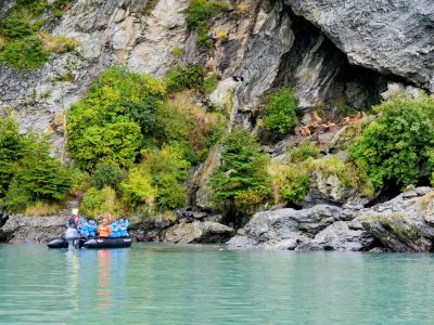 41312,1,ins2518-garibaldi-glacier-zodiac-tour