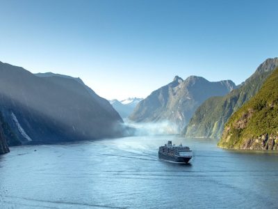Hoofsfoto-Europa-fjord_ship