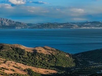 gilbratar-2-gib.jpg.image.1440.523.high Groot